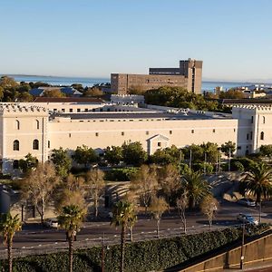 Protea Hotel By Marriott Cape Town Waterfront Breakwater Lodge